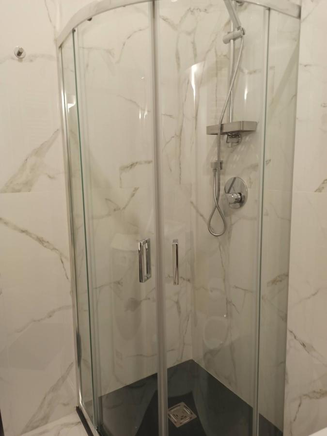 Luxury House Lupetta 3 Apartment Милано Екстериор снимка