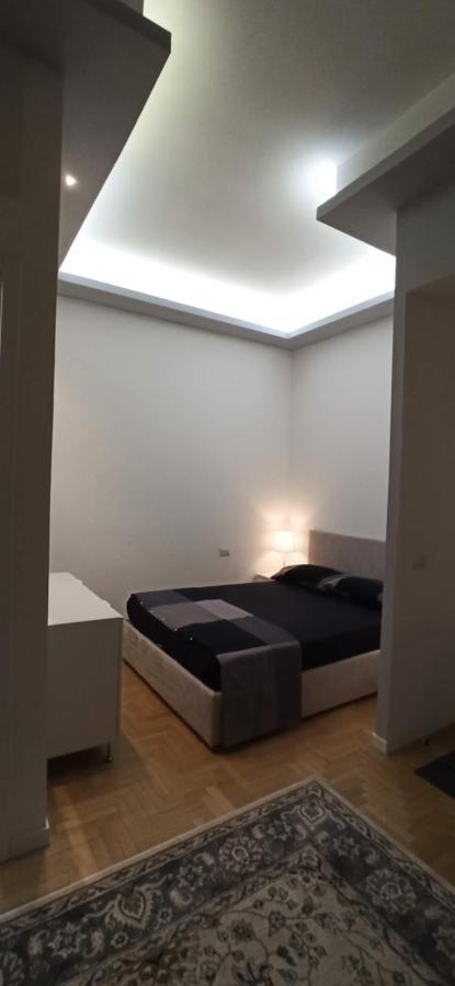 Luxury House Lupetta 3 Apartment Милано Екстериор снимка